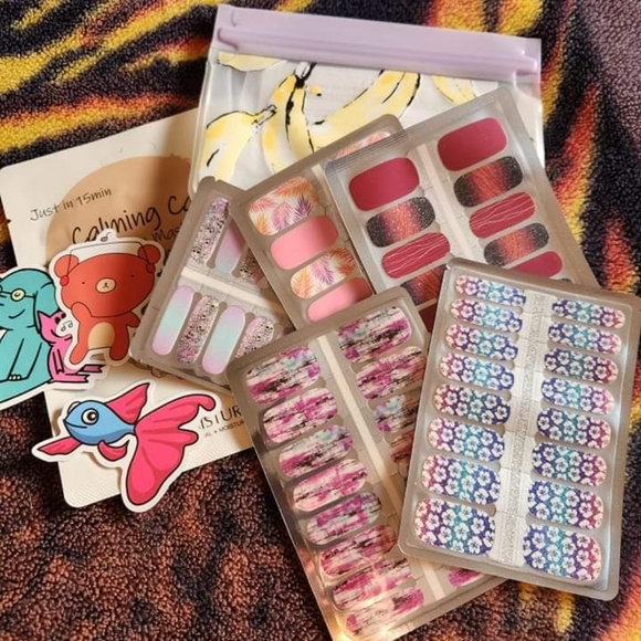 Dry, Dripless Nail Wraps #affordable #diynails #drynailpolish #nailwraps - Picture 11 of 15